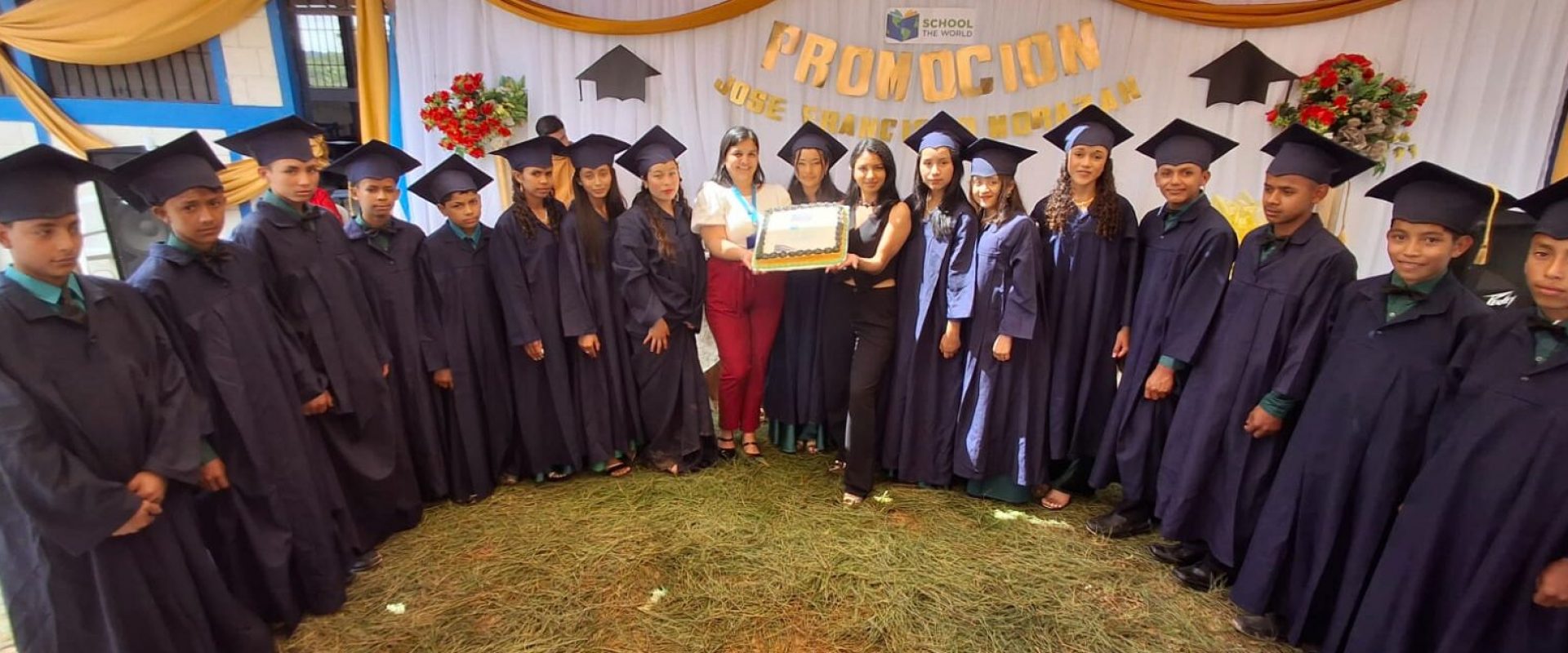 Graduacion 9no grado. comunidad Vallecillo. 27